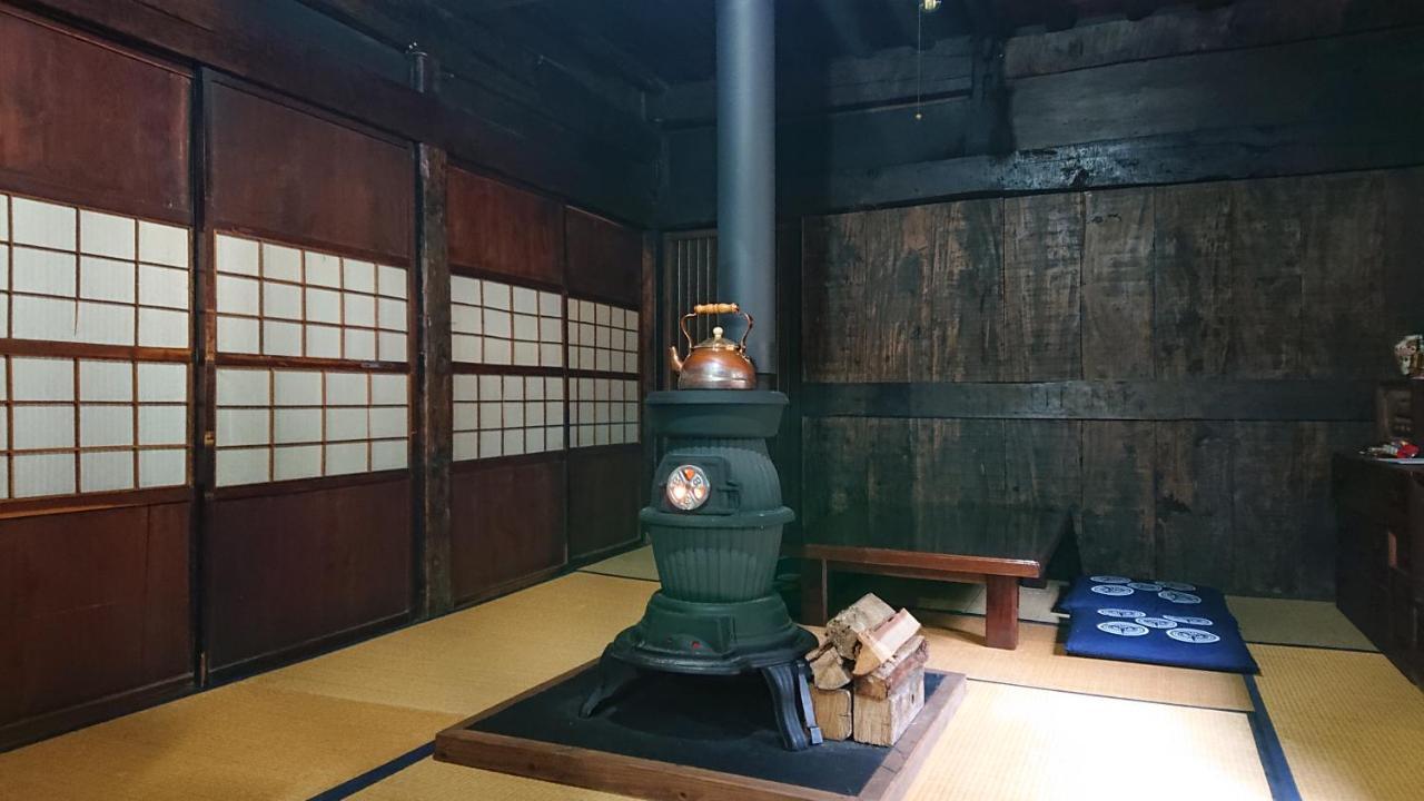 むかしの暮らし体験 1日二組 古民家の宿 みのり家 Takayama  Exteriör bild
